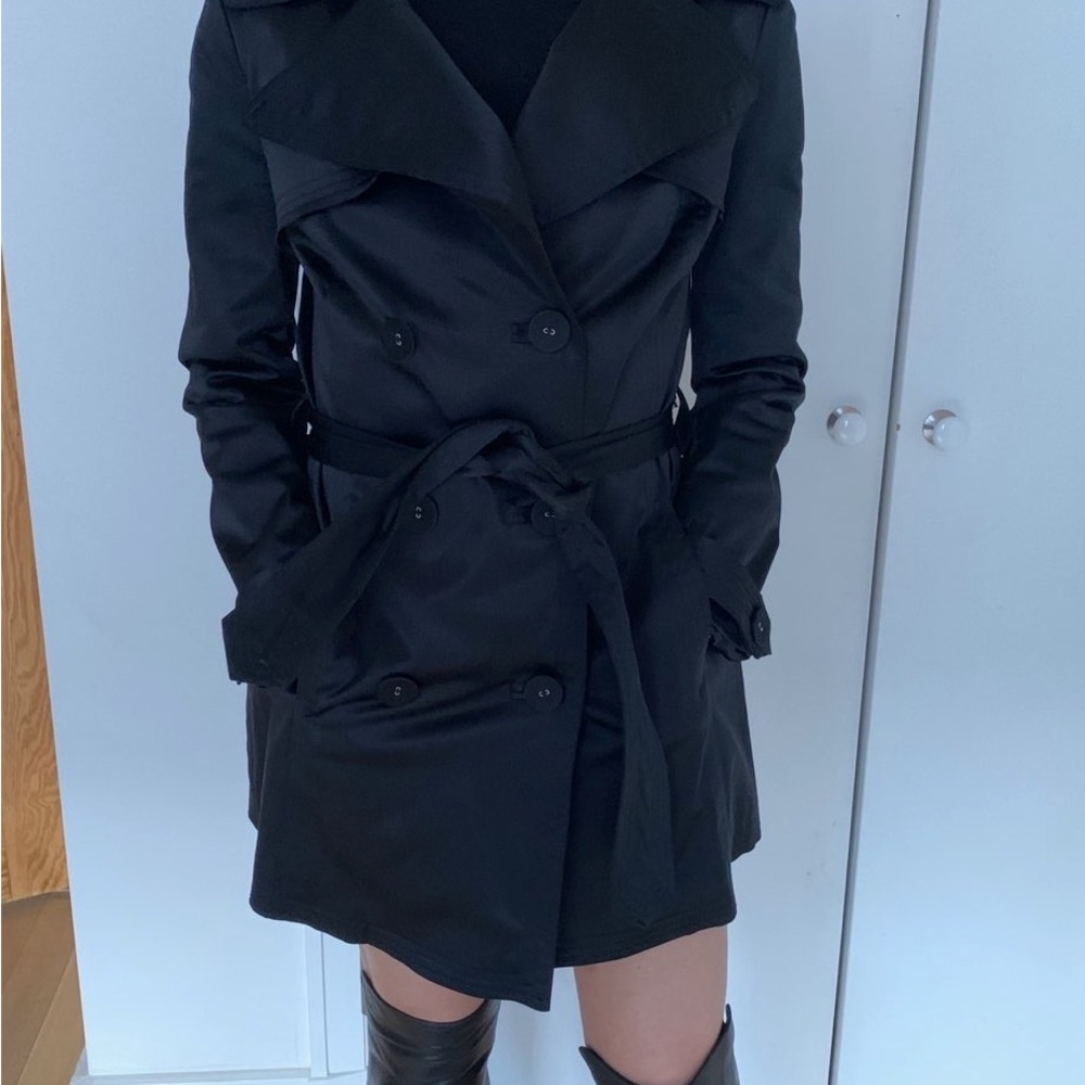 Black Satiny/Silky Trench Coat - Vertigo Paris, Size Small. Great Condition